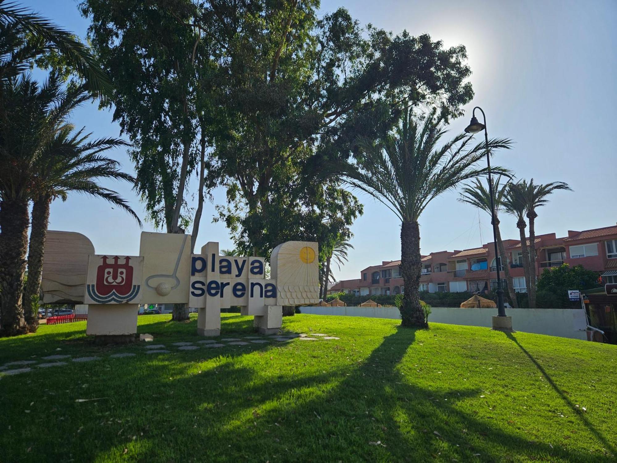Apartamento Buganvilla Beach Roquetas de Mar Exterior photo